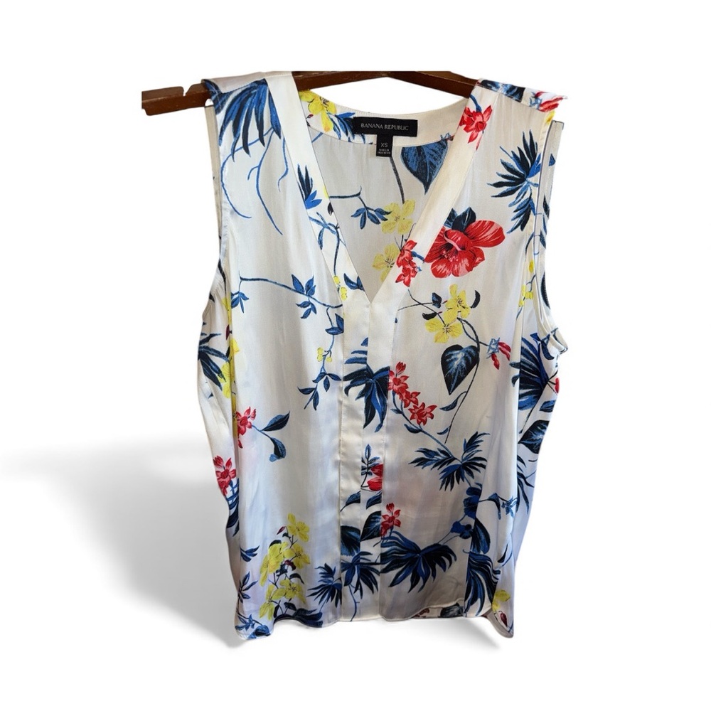 Banana Republic Floral Sleeveless Blouse - White, Red, Blue, Yellow Tropical Top